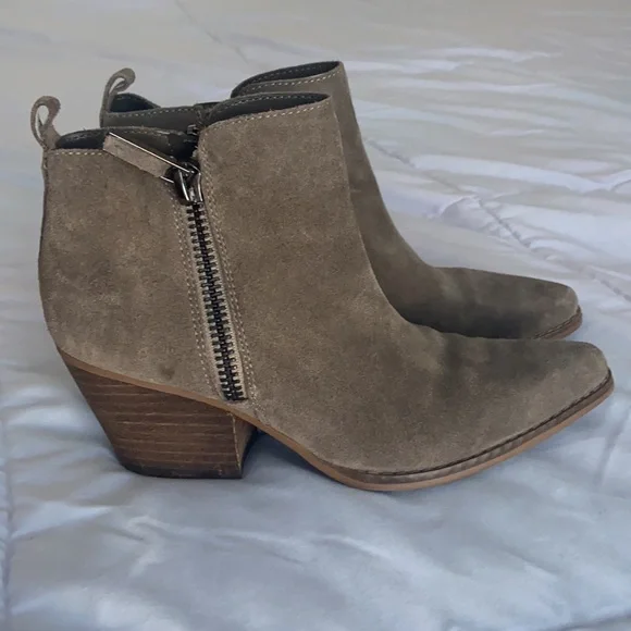 Franco Fortini Ankle Booties with heel TAUPE - Picture 7 of 13